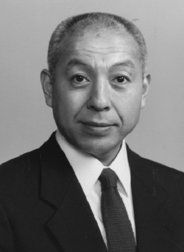 Dr. Masaki Tan